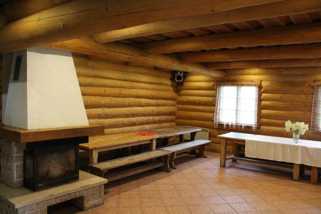 Viesu Nams Barzi Hotel Tinuzi Bagian luar foto