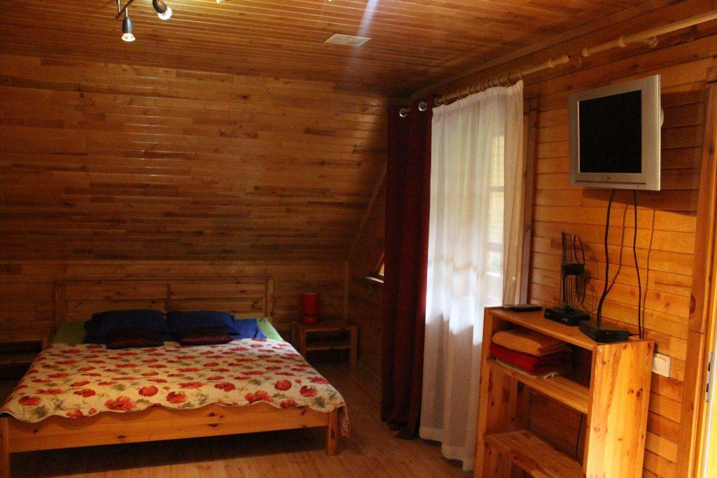 Viesu Nams Barzi Hotel Tinuzi Bagian luar foto