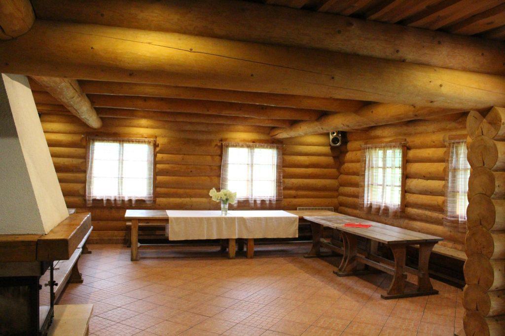 Viesu Nams Barzi Hotel Tinuzi Bagian luar foto